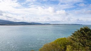 Photo 8- click for photo gallery